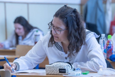 A matekkal folytatódnak kedden az érettségi vizsgák a diákok számára