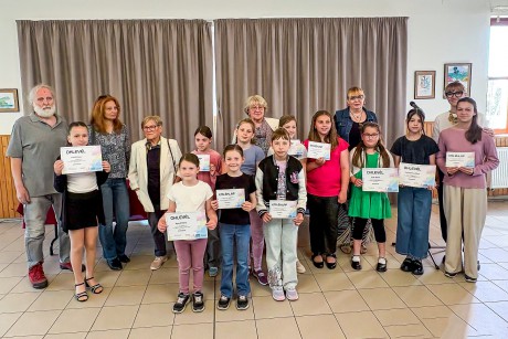 Cseppből a tenger – Gyermekrajzok mesélnek a víz útjáról