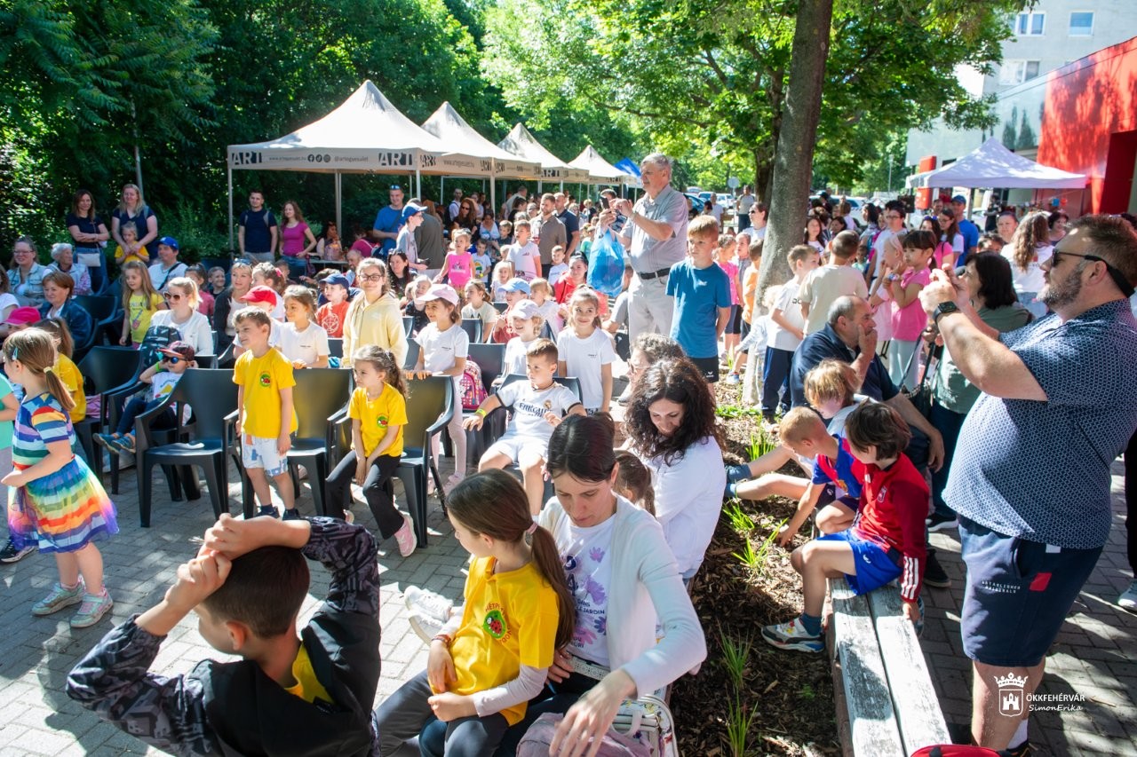 Idén is sok látogatót vonzott a Vízivárosi Kölyök Juniális