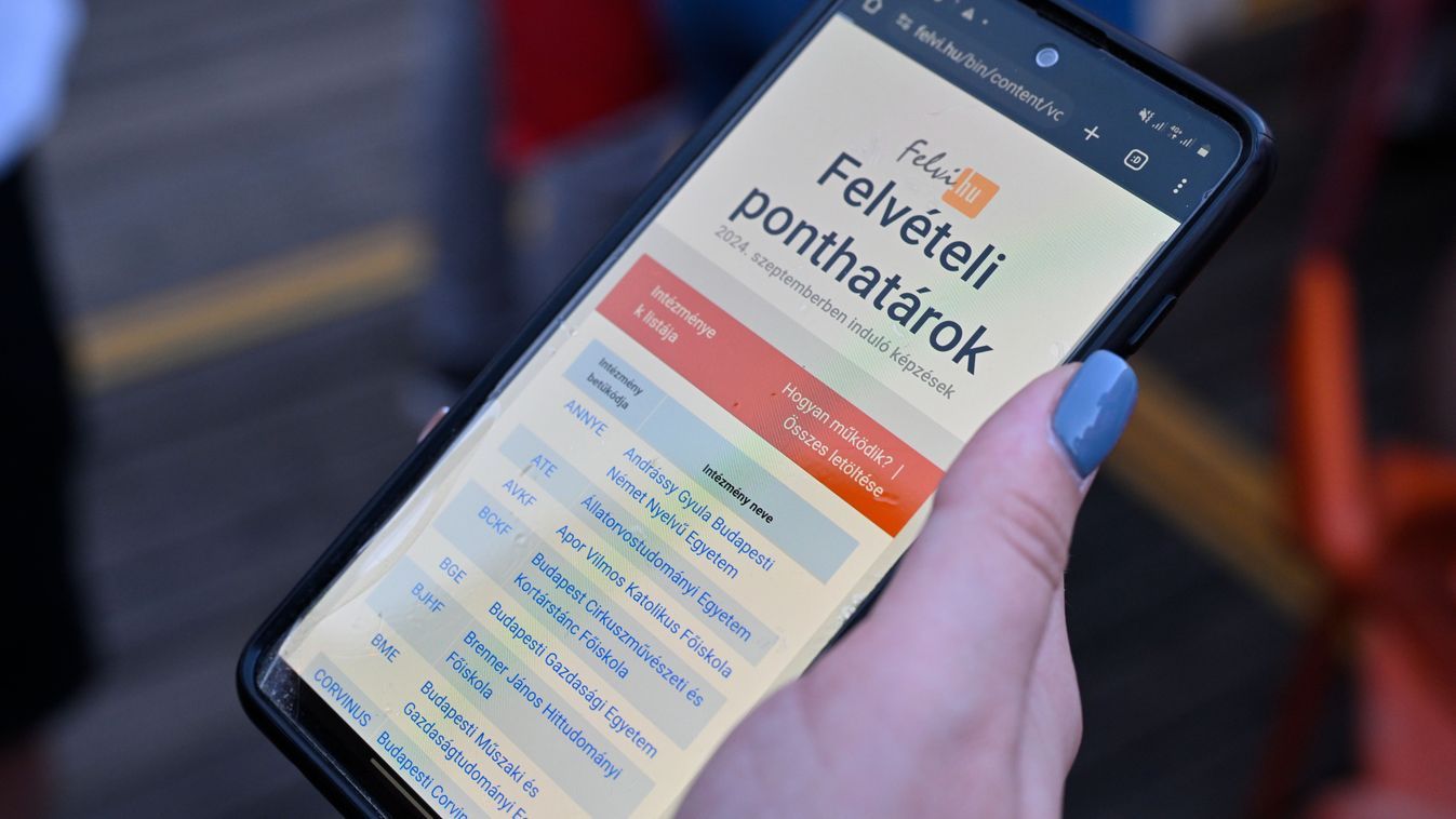 Felvételi 2026 - július 23-án este-éjjel mindenkit értesítenek sms-ben is