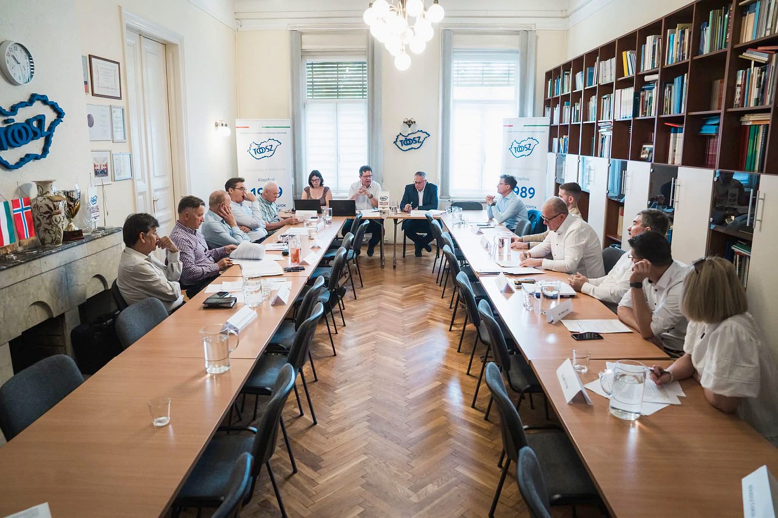 Nyolc önkormányzati érdekképviselet közösen készít szakpolitikai javaslatcsomagot