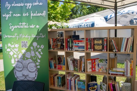 A modern könyvtár küldetése – az ÖKK Podcast vendége Horváth Adrienn