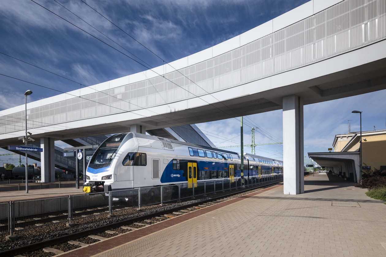 Októberben változásokkal kell számolni a Székesfehérvárt érintő vasútvonalakon