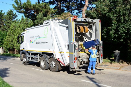 Hulladékszállítás október 23-án - a megszokott rend szerint viszik a kukákat