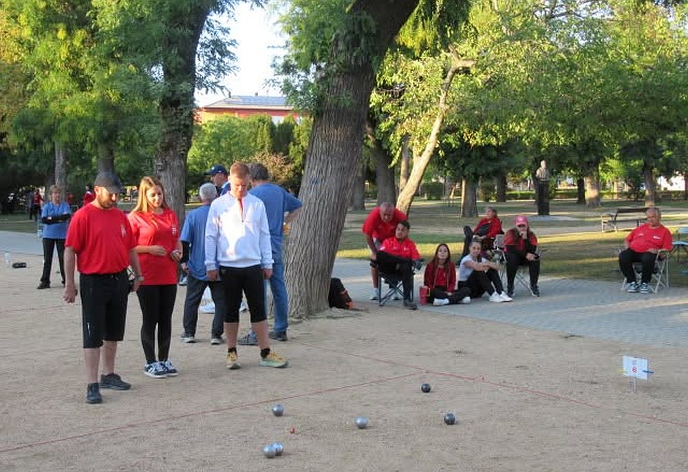 Pétanque és Mölkky versenyekre vár a Honvéd Szondi SE pétanque szakosztálya