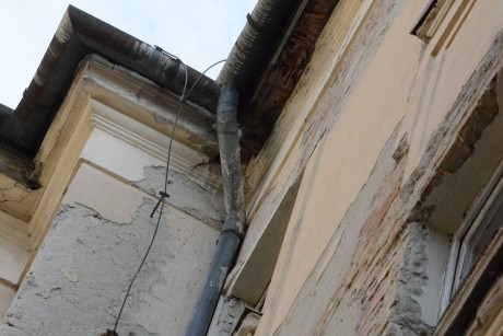 Elkezdődött a Teleki belső homlokzatának teljes felújítása